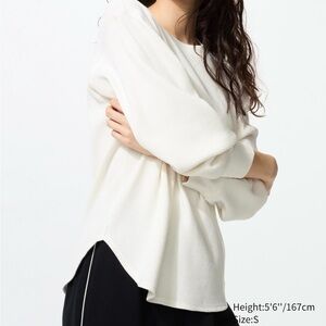 Uniqlo women size S Waffle T-Shirt Long-Sleeve